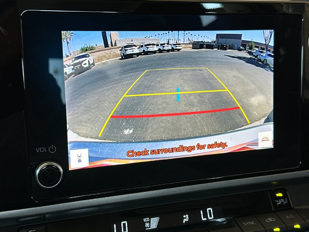 Used 2025 Toyota Camry LE FWD image 17