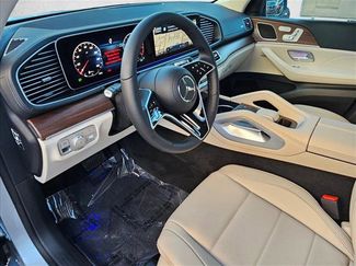 New 2026 Mercedes-Benz C 300 Sedan video 3