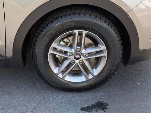 Used 2018 Hyundai Santa Fe Sport w/ 2.4L Value Package 02 image 6