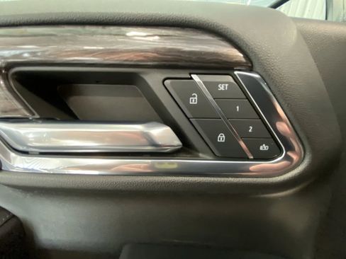 Used 2023 Chevrolet Silverado 1500 LTZ w/ LTZ Convenience Package II image 13