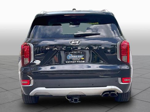 Used 2020 Hyundai Palisade SEL w/ Premium Package FWD image 5