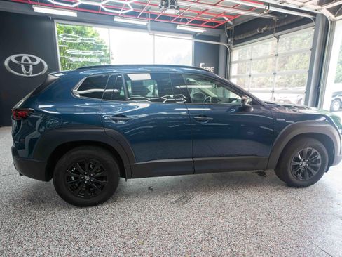 Used 2025 MAZDA CX-50 AWD 2.5 Hybrid w/ Premium Pkg image 4