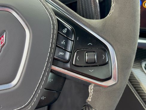 Used 2023 Chevrolet Corvette Z06 w/ Z07 Performance Package RWD image 19