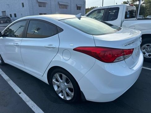 Used 2013 Hyundai Elantra Limited w/ Technology Pkg FWD image 5