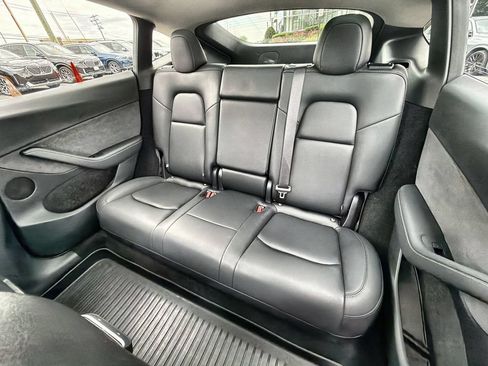 Used 2024 Tesla Model Y Long Range RWD image 21