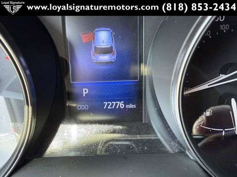 Used 2018 Toyota C-HR XLE FWD image 20