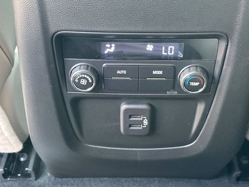 Certified 2023 Buick Enclave Essence w/ Experience Buick Package image 15