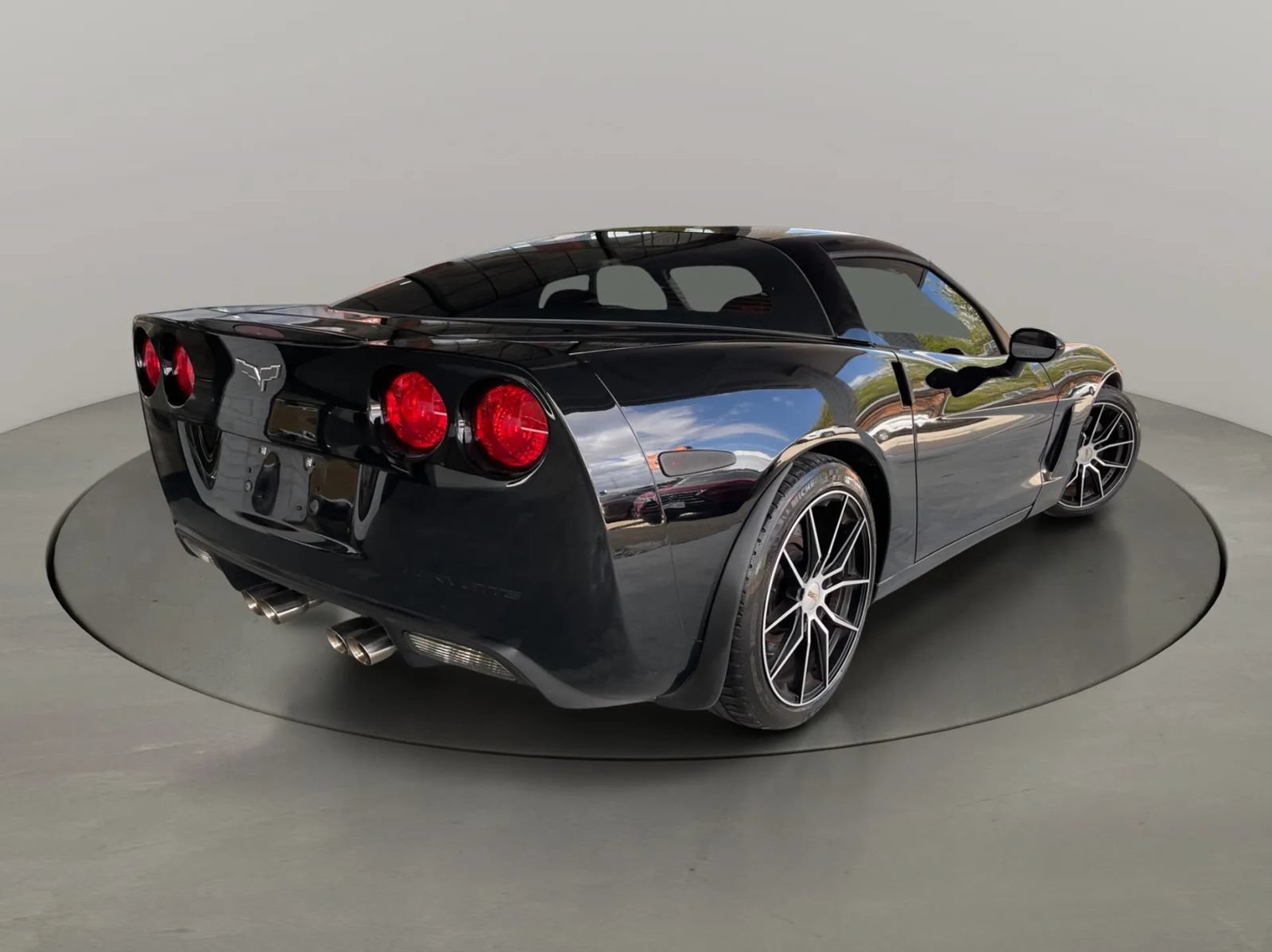 Used 2008 Chevrolet Corvette Coupe w/ Preferred Equipment Group RWD image 5