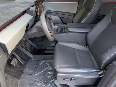 Used 2024 Tesla Cybertruck Cyberbeast image 17