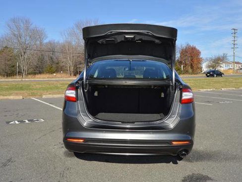 Used 2016 Ford Fusion SE w/ Equipment Group 202A image 65