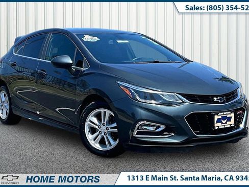 Used 2018 Chevrolet Cruze LT w/ Convenience Package FWD image 1