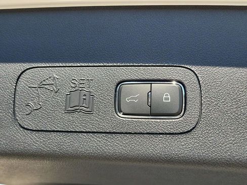 New 2025 Lincoln Aviator Black Label AWD/4WD image 11