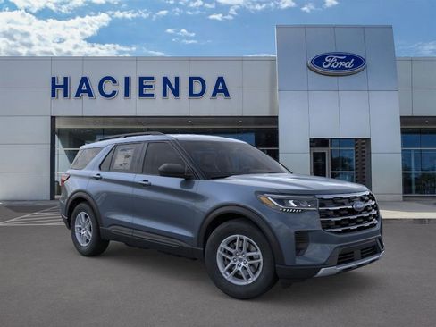 New 2026 Ford Explorer Active image 7