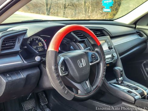 Used 2017 Honda Civic LX image 9