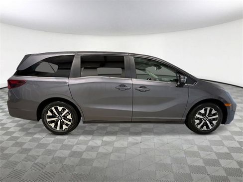 New 2026 Honda Odyssey EX-L image 7