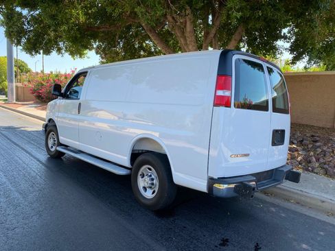 Used 2025 Chevrolet Express 2500 w/ Driver Convenience Package RWD image 52