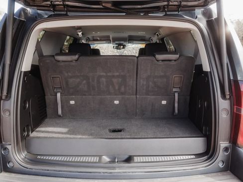 Used 2020 Chevrolet Tahoe LT image 7