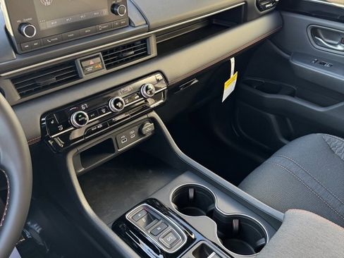 New 2025 Honda Pilot Sport image 22