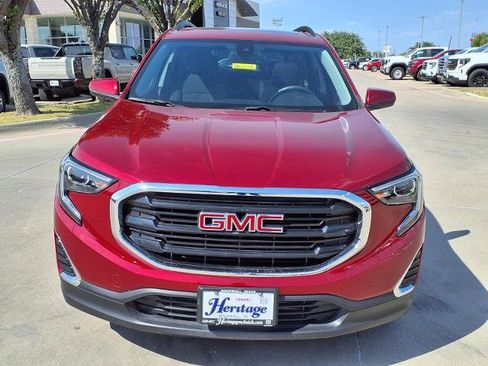 Used 2021 GMC Terrain SLE w/ Driver Convenience Package FWD image 25