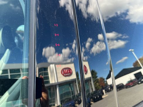 Used 2023 Ford Explorer XLT w/ Equipment Group 202A image 12