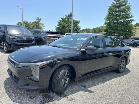Used 2026 Kia K4 FWD image 8