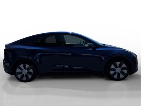 Used 2023 Tesla Model Y Long Range AWD/4WD image 6