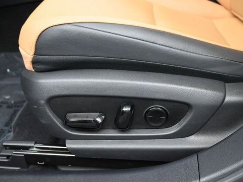 Certified 2022 Lexus ES 350 w/ Premium Package FWD image 27
