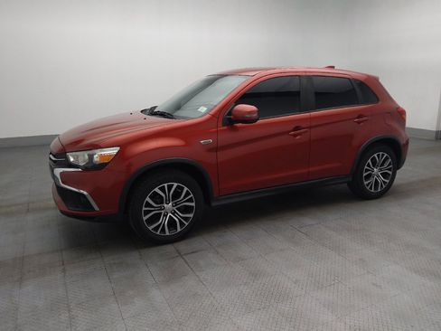 Used 2019 Mitsubishi Outlander Sport ES FWD image 2