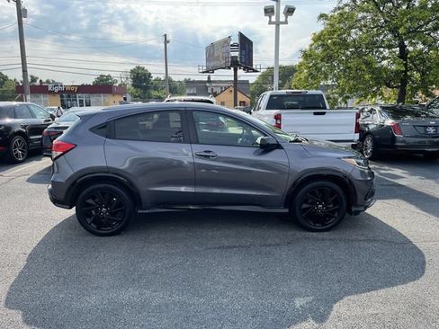 Used 2022 Honda HR-V Sport image 11