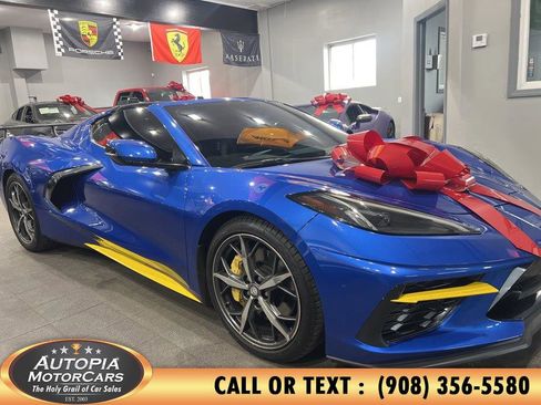 Used 2020 Chevrolet Corvette Stingray Premium Cpe w/ 3LT Preferred Equipment Group image 8