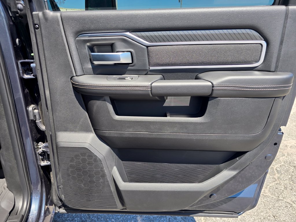 New 2026 RAM 3500 Big Horn AWD/4WD image 39