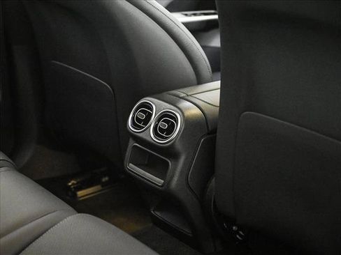 Certified 2026 Mercedes-Benz GLC 300 4MATIC image 18