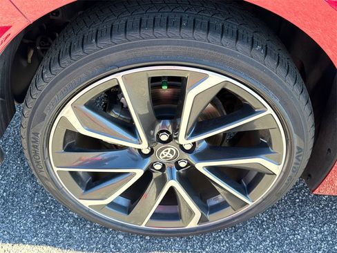 Certified 2022 Toyota Corolla SE image 17