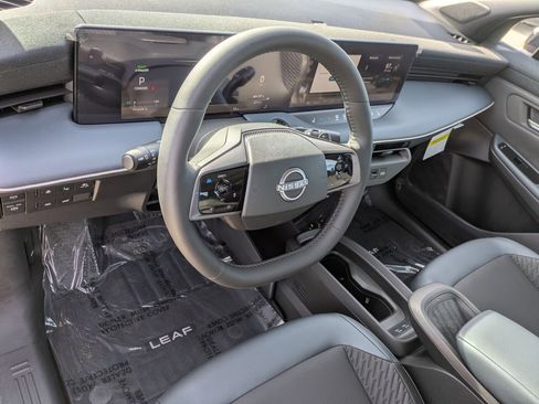 New 2026 Nissan Leaf Platinum+ image 11