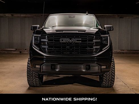 Used 2024 GMC Sierra 1500 Elevation w/ X31 Off-Road Package AWD/4WD image 4