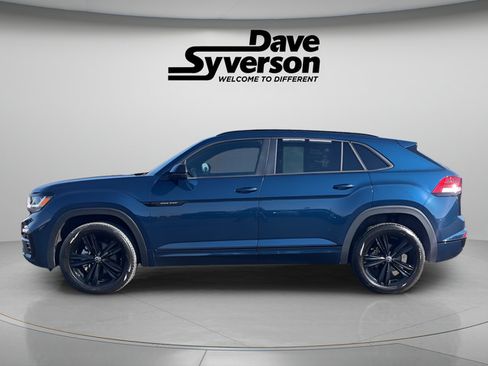 Used 2023 Volkswagen Atlas Cross Sport SEL R-Line AWD/4WD image 2
