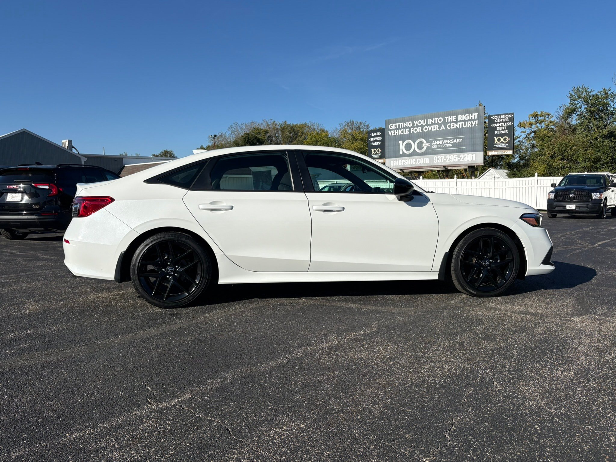 Used 2024 Honda Civic Sport image 13