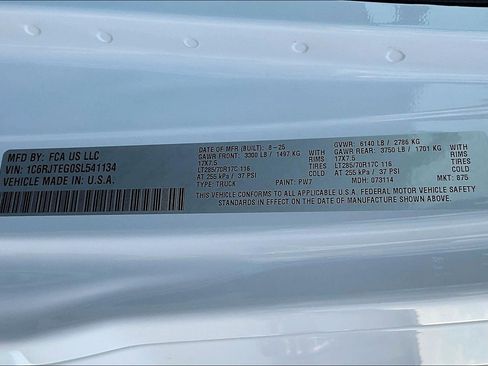 New 2025 Jeep Gladiator Mojave w/ Safety Group image 13