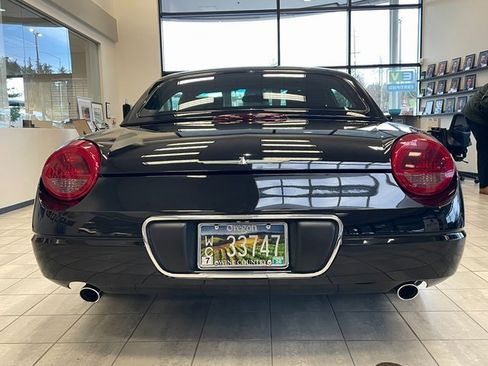 Used 2002 Ford Thunderbird image 3