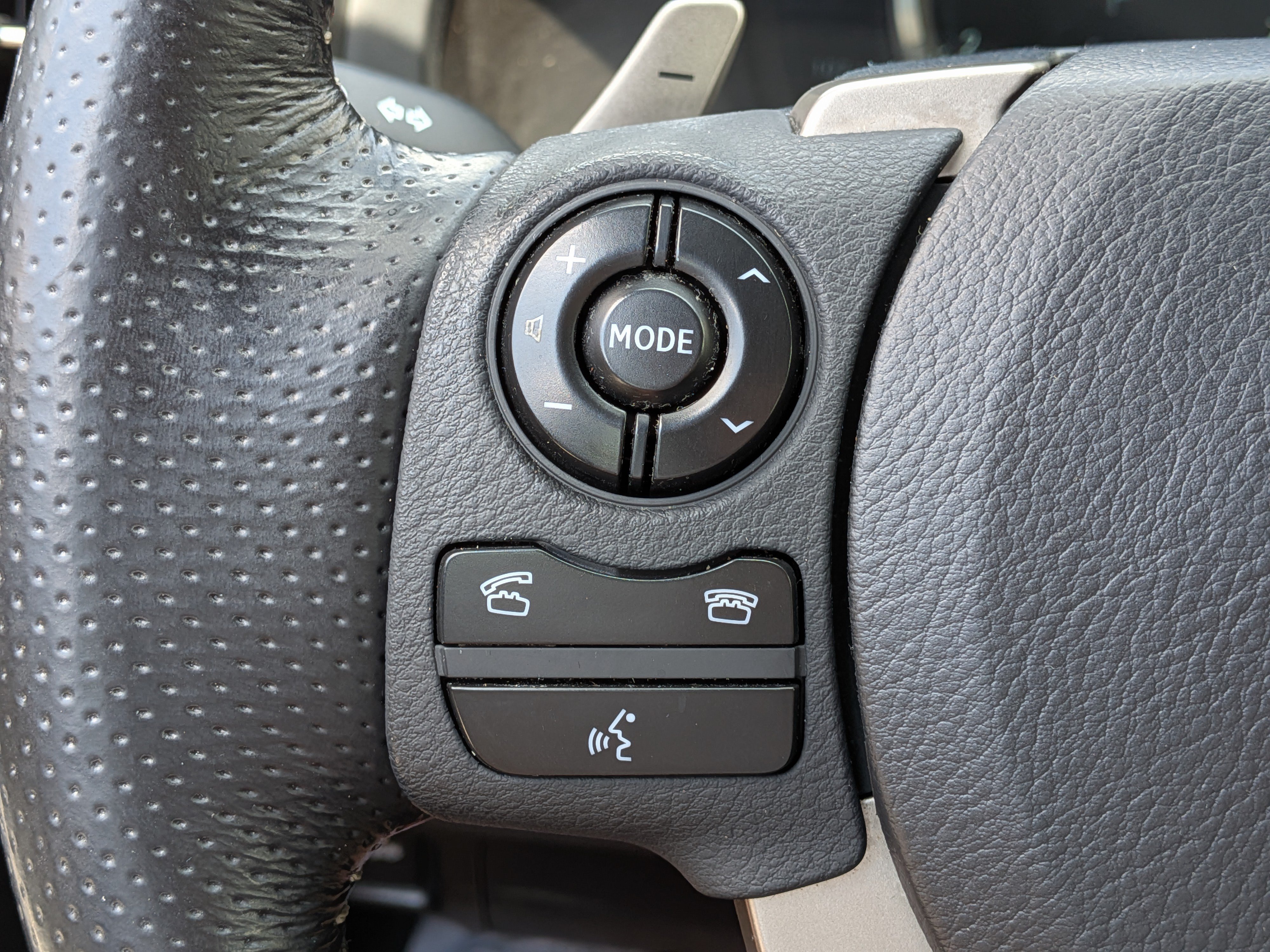 Used 2016 Lexus IS 350 AWD w/ F Sport Package image 22