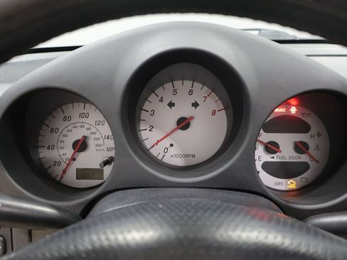 Used 2001 Toyota MR2 RWD image 24