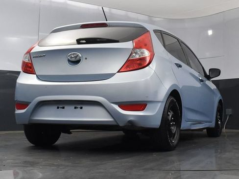 Used 2012 Hyundai Accent GS FWD image 21
