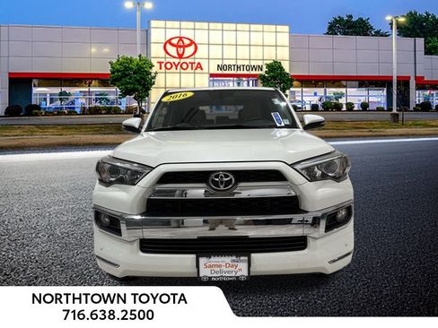 Used 2016 Toyota 4Runner Limited image 31