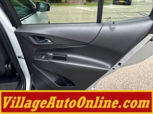 Used 2020 Chevrolet Equinox LT AWD/4WD image 29