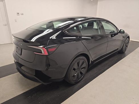 Used 2025 Tesla Model 3 Long Range RWD image 2