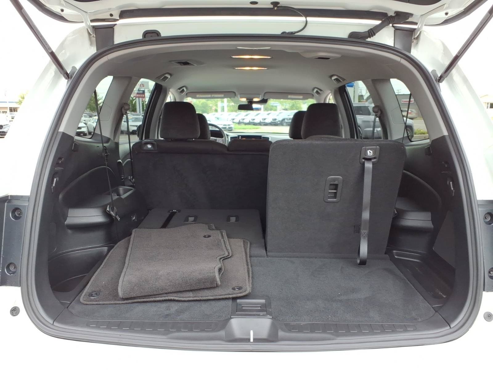 Used 2021 Honda Pilot EX image 12