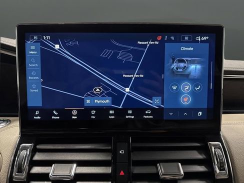 Used 2024 Lincoln Navigator L Reserve image 10