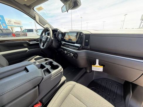 New 2026 GMC Sierra 1500 SLE image 33