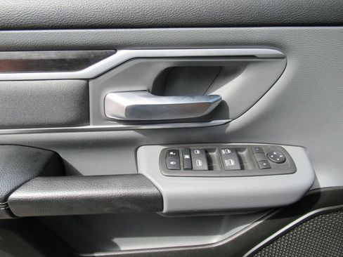 Used 2022 RAM 1500 Big Horn AWD/4WD image 20