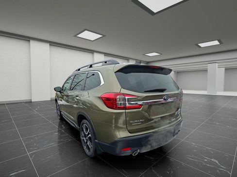 Used 2026 Subaru Ascent Touring AWD/4WD image 3